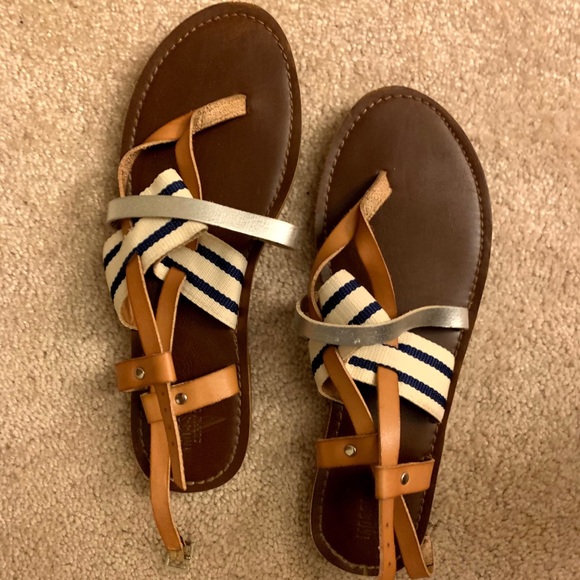 Mossimo Flip Flop Sandals - Picture 1 of 2